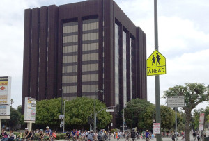 Eating Disorder Therapy LA at 4929 Wilshire Boulevard